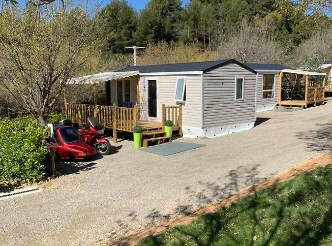 Manaysse 2* 穆斯捷-圣玛丽